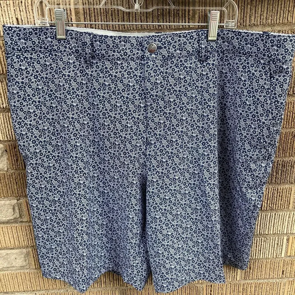 Adidas Golf Shorts Men's Size 40 NWOT Paisley Blue Floral Pattern AOP‎ Unique
